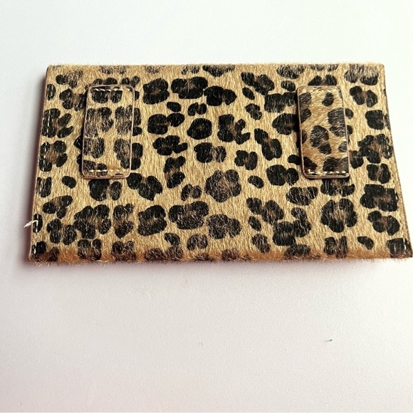 Tri-fold Faux Fur Leopard Print Wallet Clutch - attach to belt option. Black - Picture 3 of 9